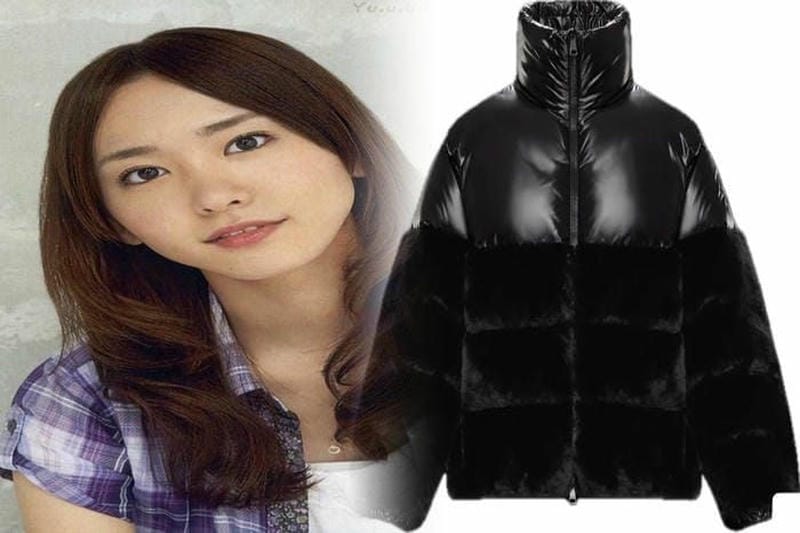 モンクレール フランス 値段