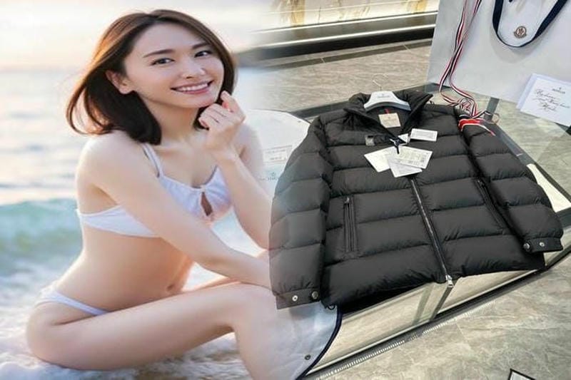 モンクレール ヴァレンティノ 2019