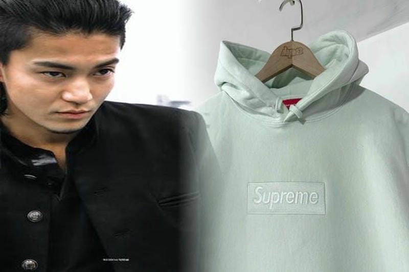 シュプリーム チャンピオン パーカー 値段