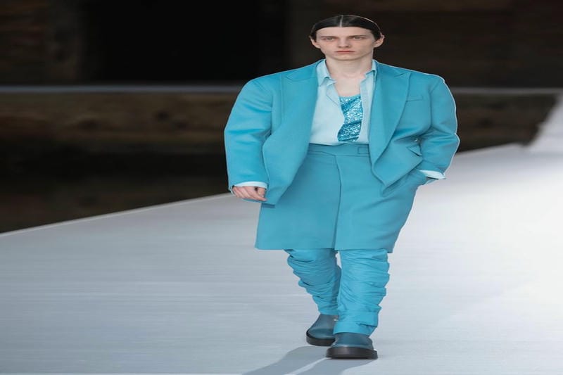 【VALENTINO】VLTN ロゴ Tシャツ