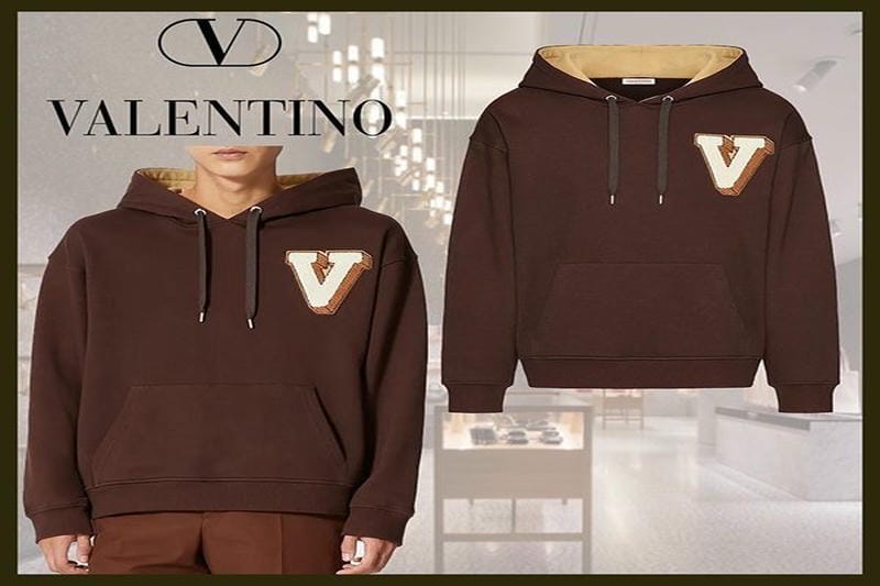 ヴァレンティノ×アンダーカバー、高橋盾による“過去と未来”がテーマのグラフィックをコートやフーディに