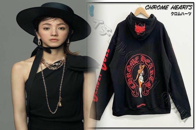 クロムハーツTシャツ：ジュリア・ロバーツのファッションをチェック