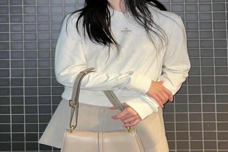 韓国のファーストレディー、キム・ジョンソクとメラニアは同じフレームにいます