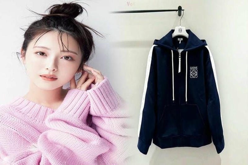 ロエベ Tシャツ 偽物