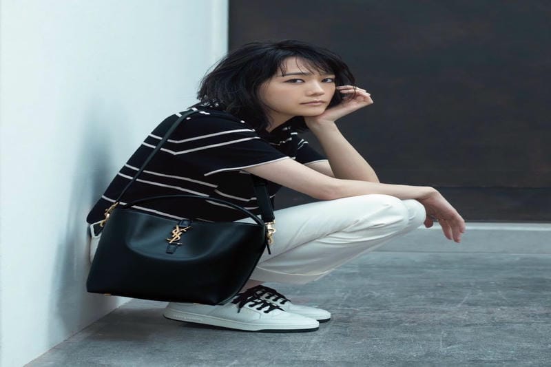 サン ローラン 偽物 服