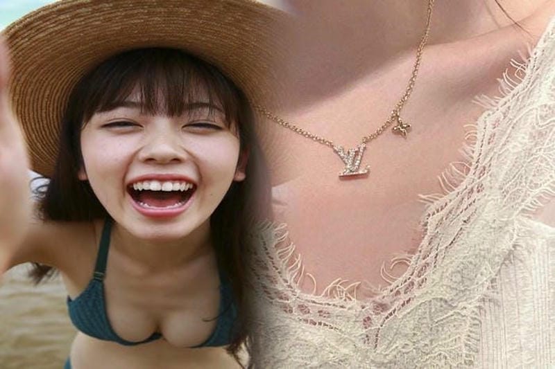 ヴィトン アクセサリー ポーチ ストラップ のみ