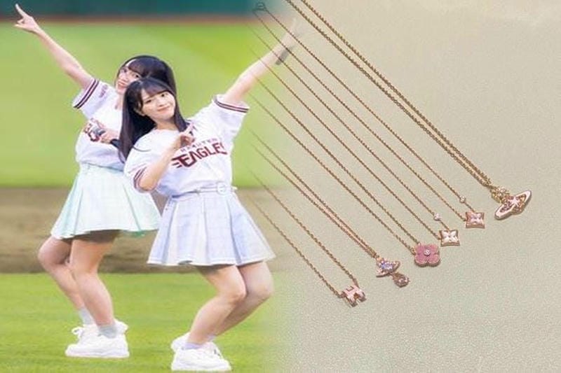 ヴィトン アクセサリー ポーチ ストラップ のみ