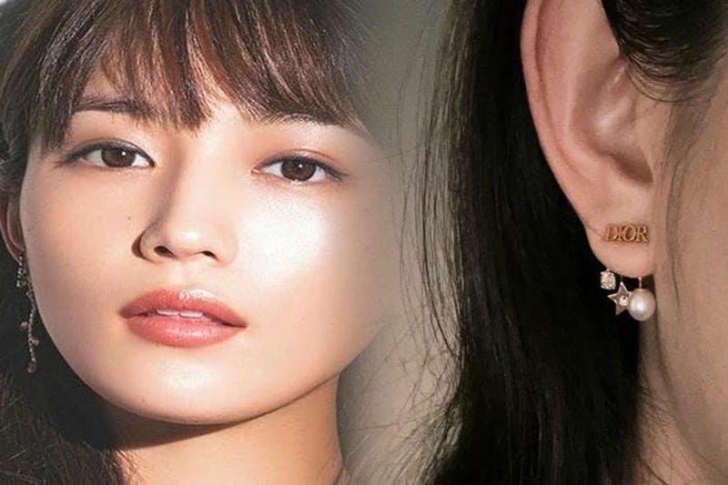 ディオールブレスレット：シンプルでおしゃれなデザインが人気