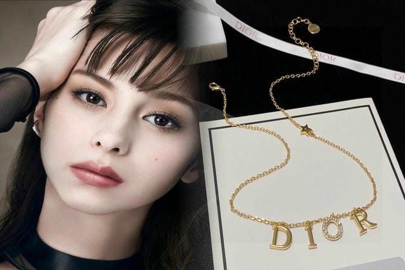 ディオール ピアス メンズ：トム・デイリーも愛用する人気モデル