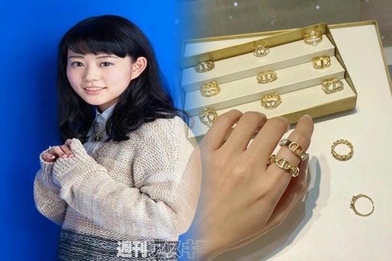 パリオリンピック2024に向けたDiorメンズネックレス