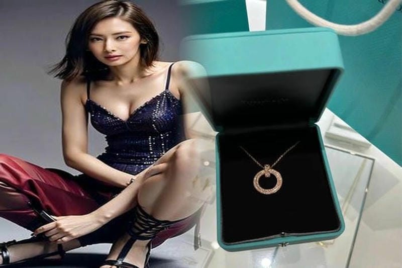 ティファニー ロケット ペンダント 中古