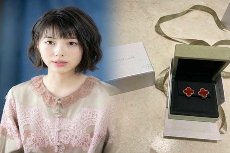 10モチーフ ヴィンテージ アルハンブラ ネックレスの魅力と歴史