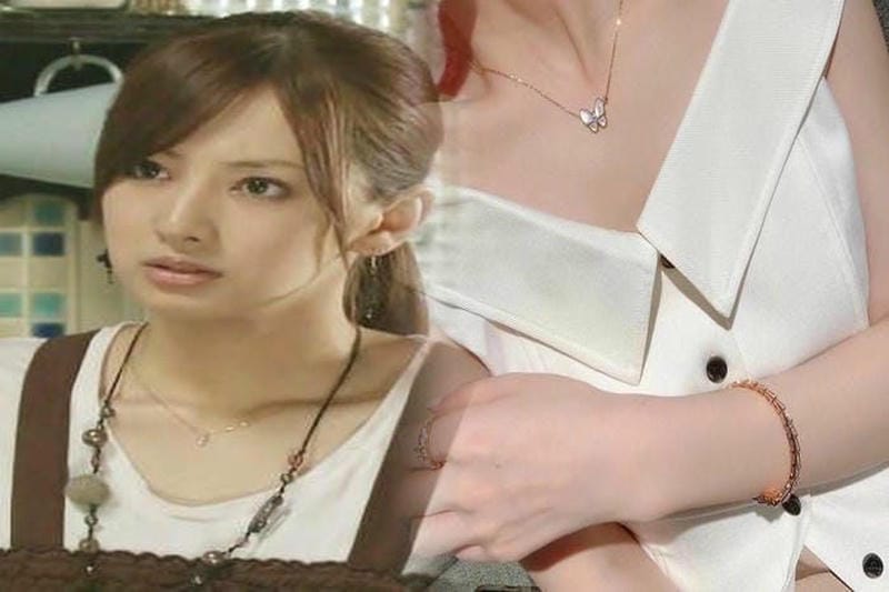 ヴァンクリーフ&アーペルのネックレスで彩る2024年