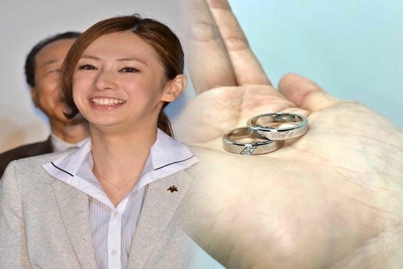 綾瀬はるかが愛用するヴァンクリーフのネックレス特集