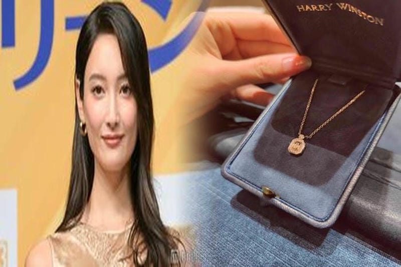 ハリーウィンストン ダイヤなし 取り寄せ