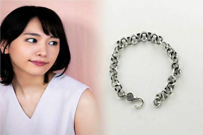 クロム ハーツ ネックレス 相場