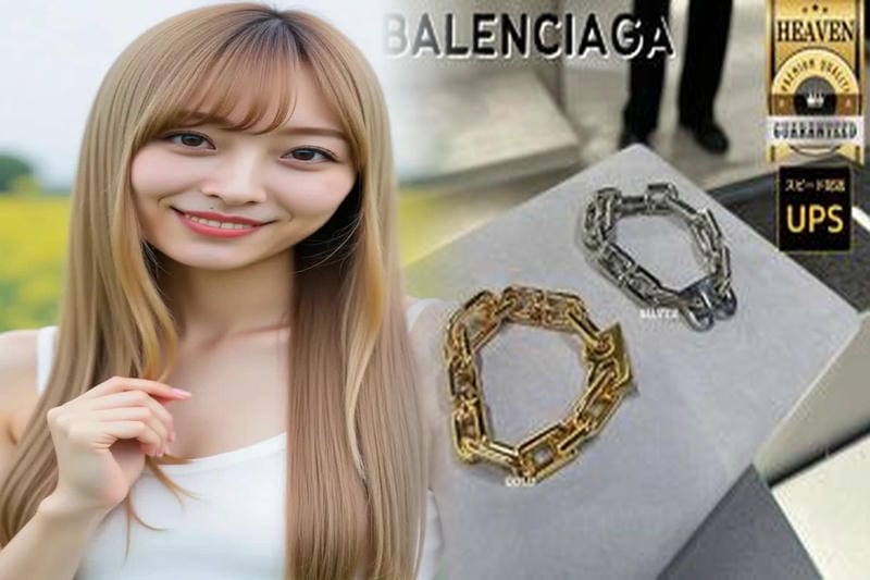 バレンシアガ トリプル s スーパー コピー