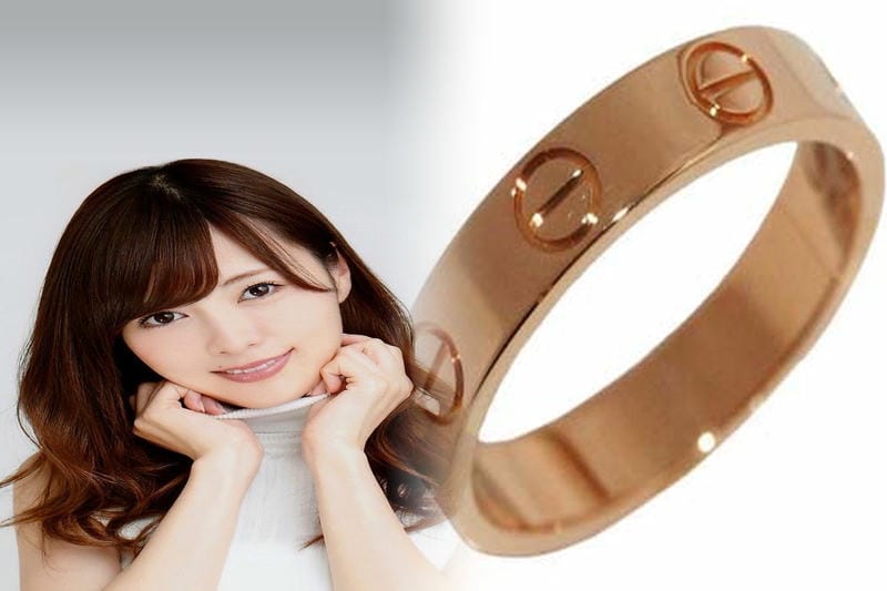 カルティエ アクセサリー 値段