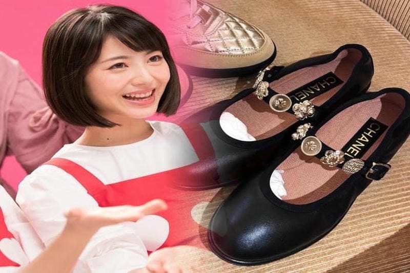 シャネル ヴィタ ルミエール ルース パウダー ファンデーション 使い方