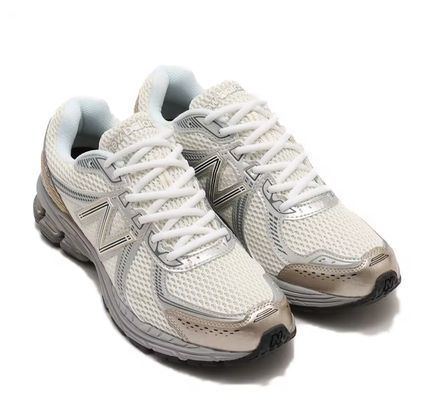 ニューバランス スニーカー レディース シルバー