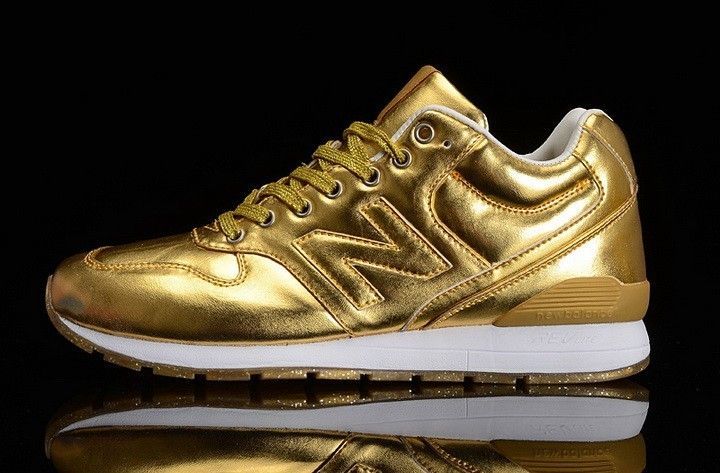 ニューバランス ゴルフ シューズ シルバー