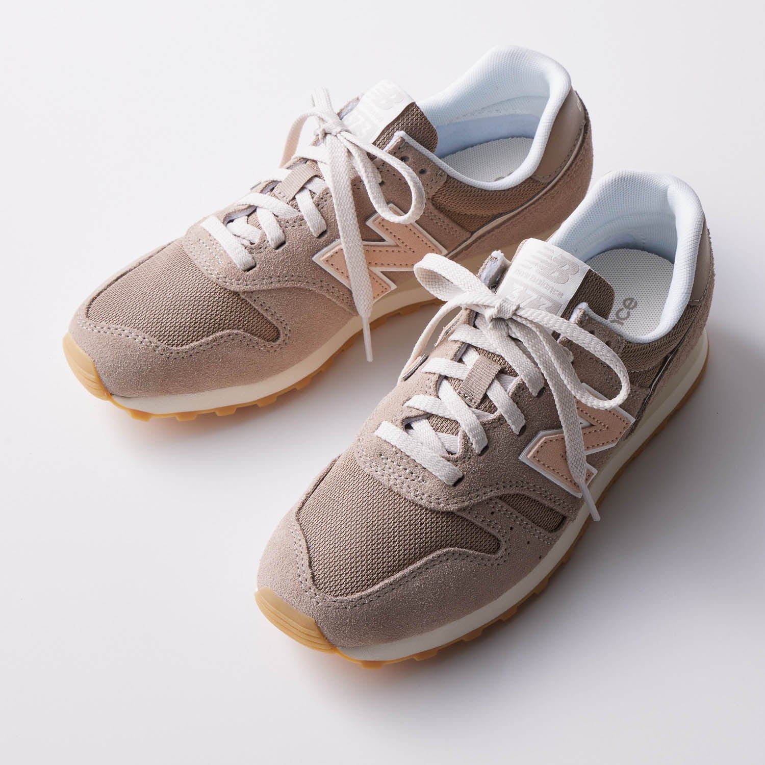 ニューバランス 996 黒 ゴールド