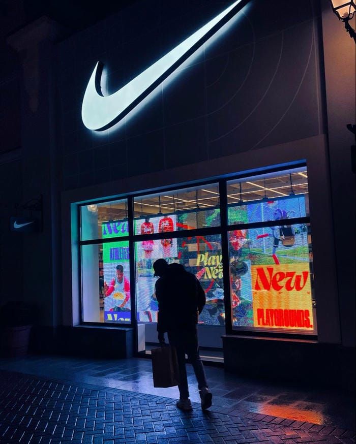 ナイキ スリング ショット 買取 価格