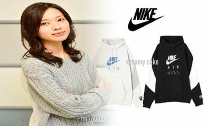 ナイキ 可愛い t シャツ