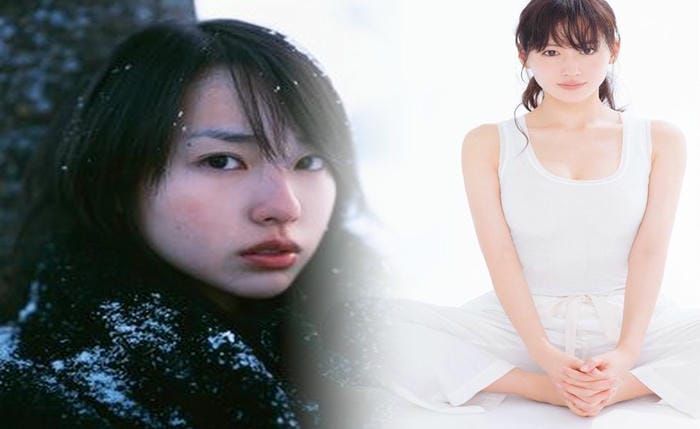 ナイキ t シャツ 赤