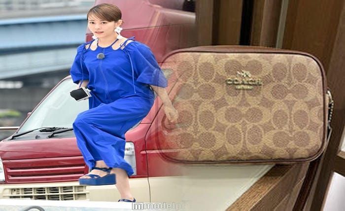 コーチ ベルト バックル 外し 方