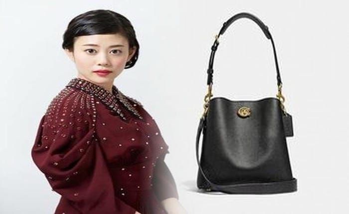 コーチ バッグ 持ち 手 ベタベタ