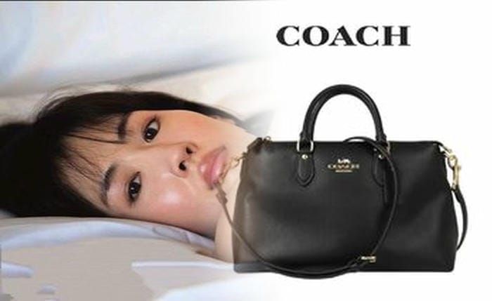 コーチ ショルダー バッグ メンズ コーデ