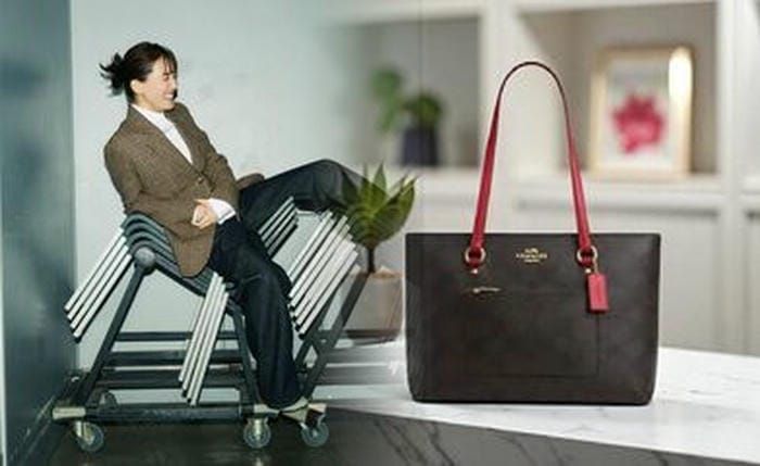 coach ショルダー バッグ シグネチャー