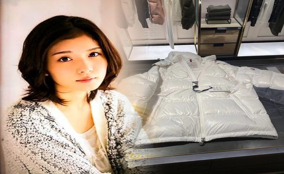 モンクレール ダウン 白