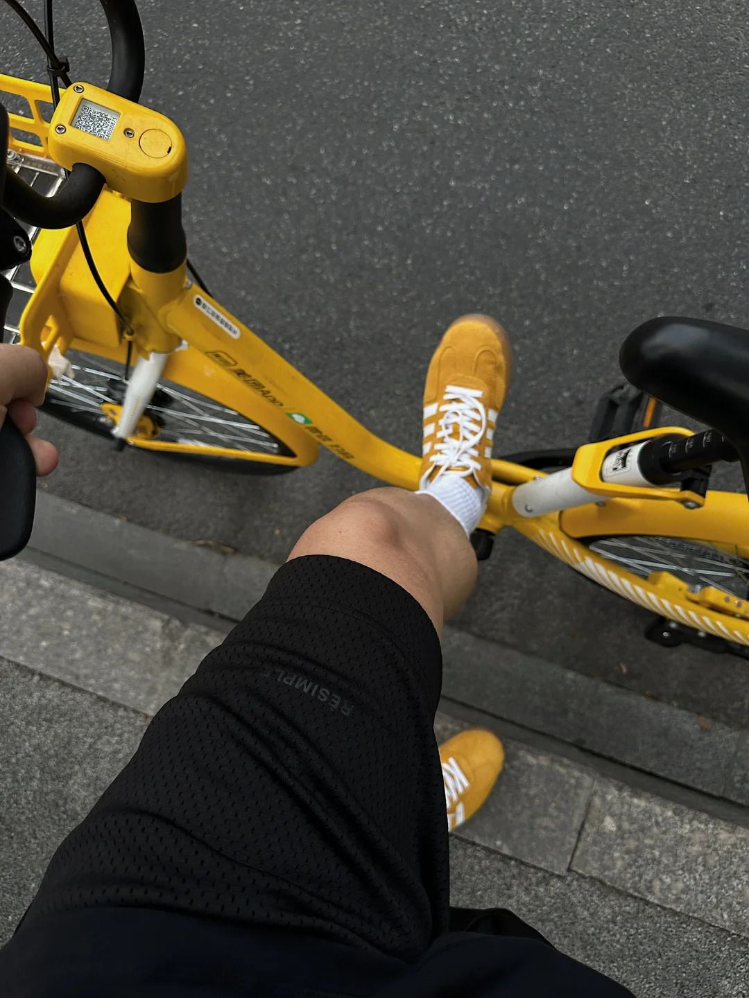 履いてないスニーカーは劣化しますか？