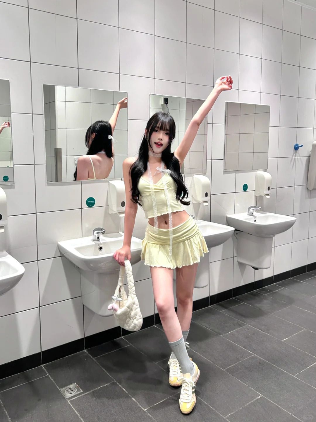 毎日使うスニーカーは何ヶ月に1回洗えばいいですか？
