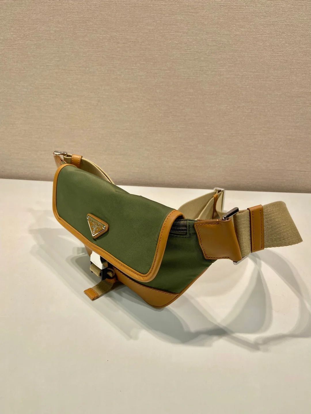 プラダ ボストン バッグ 新品