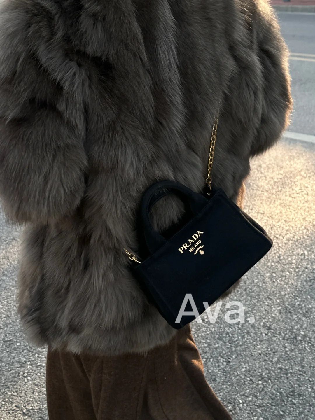 プラダ 通勤 バッグ レディース