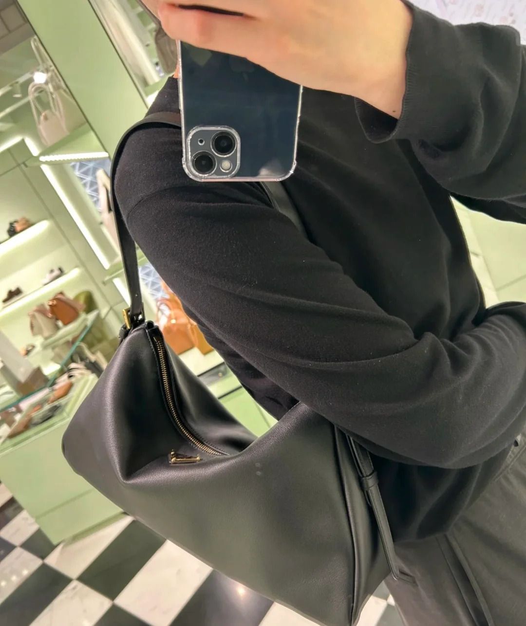 prada ナイロン ショルダー バッグ