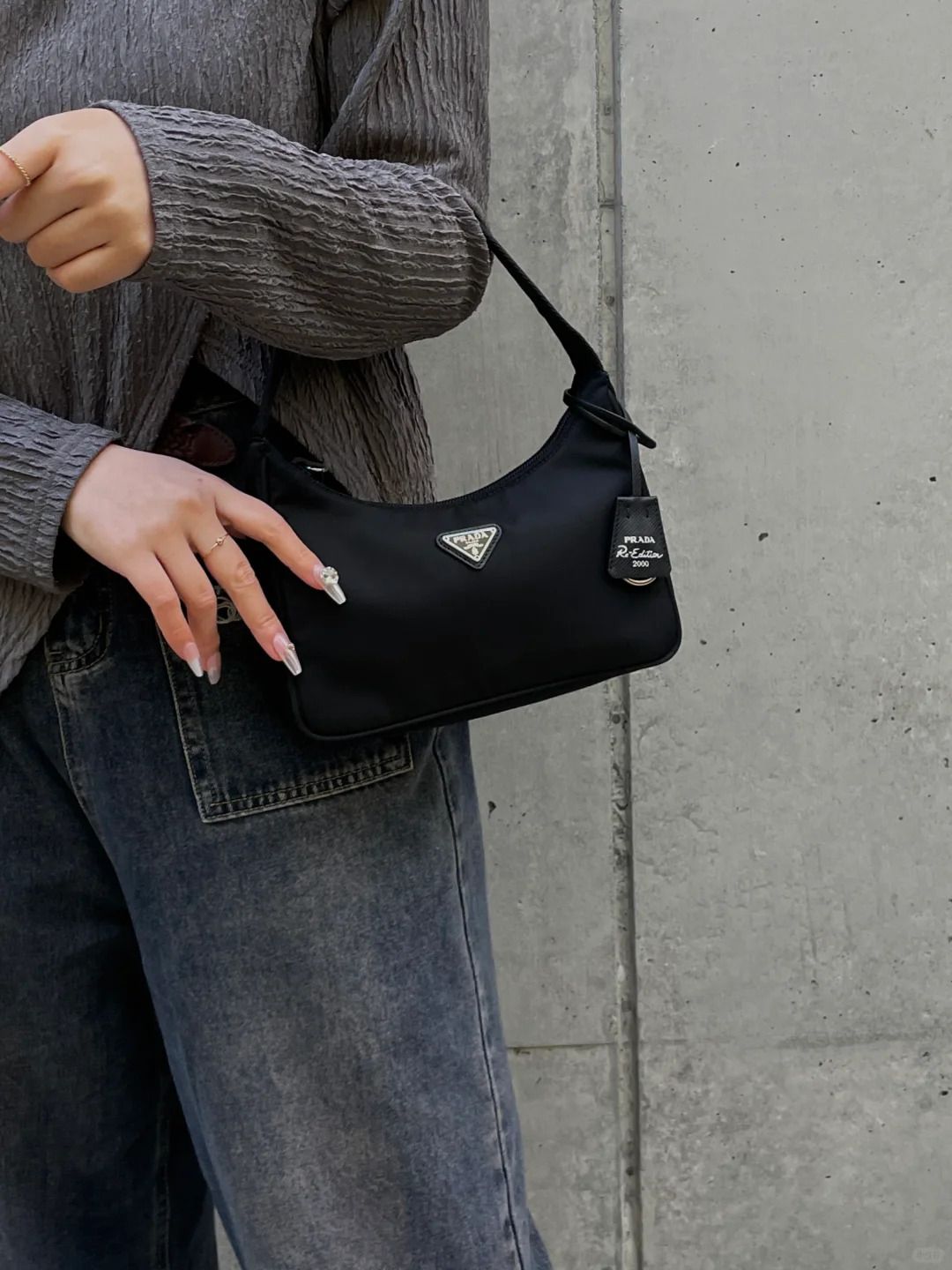 プラダ ミニ バッグ