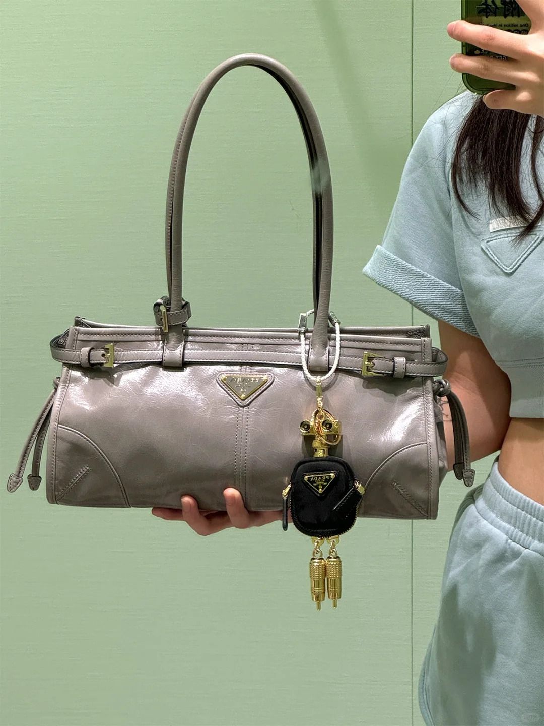 プラダ バッグ 人気 ランキング