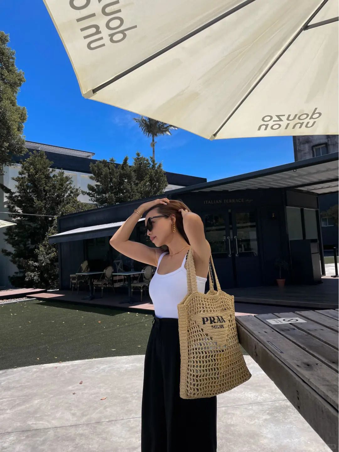 プラダ クラッチ バッグ メンズ