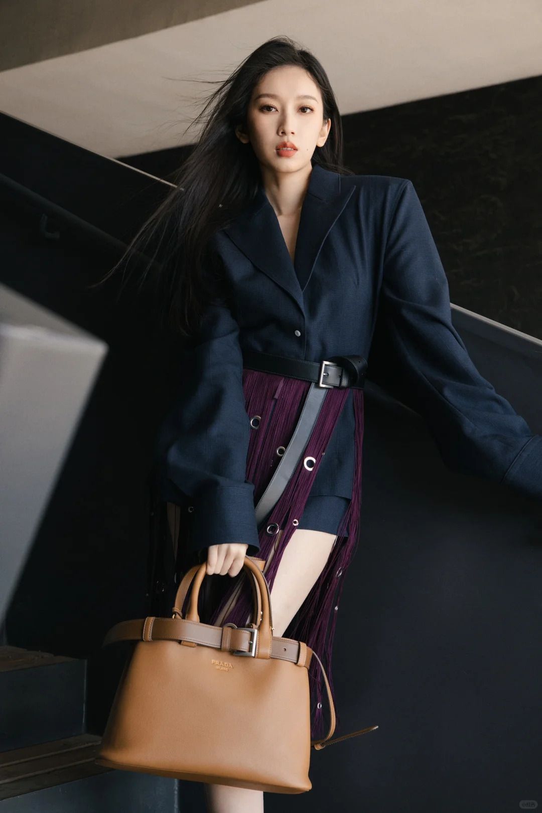 prada ボディ バッグ メンズ