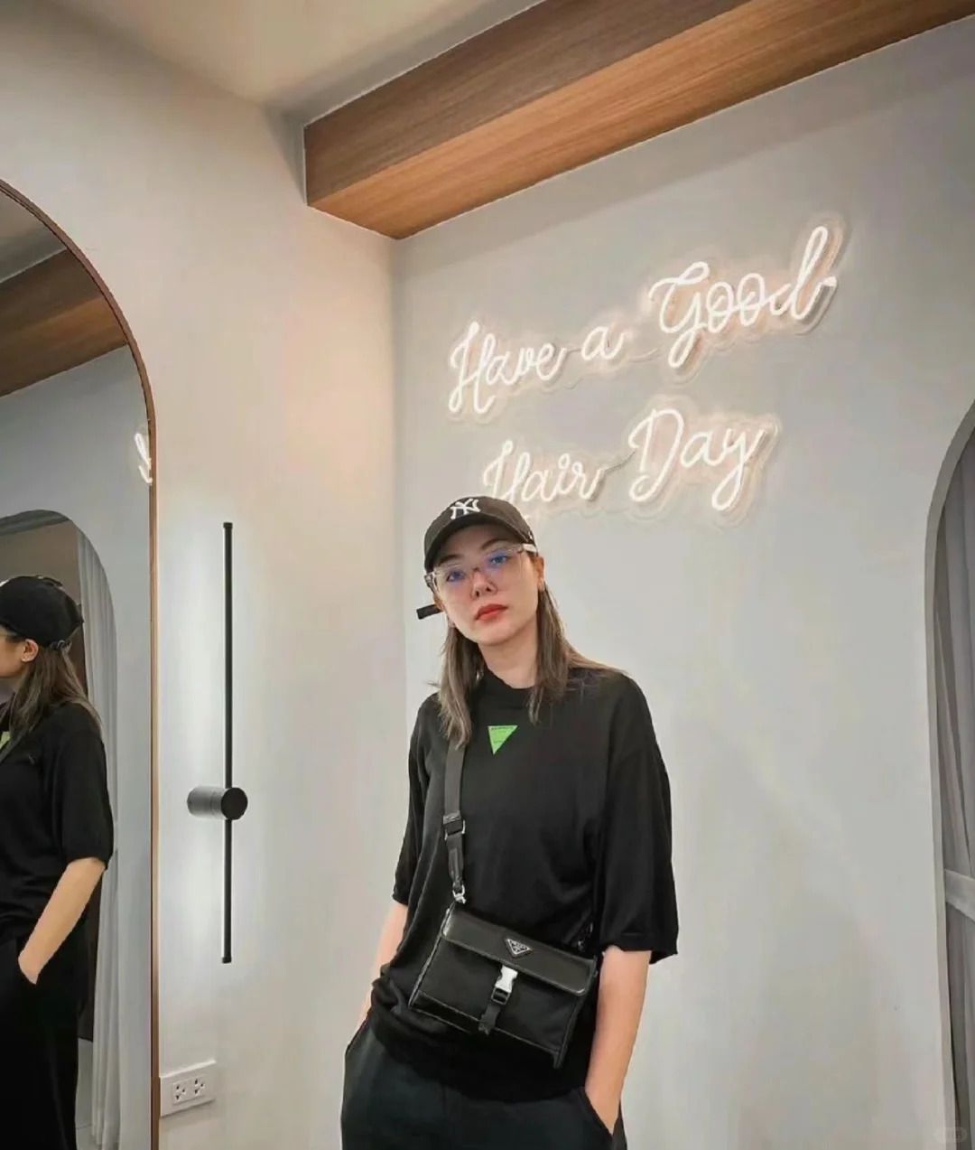 prada バッグ メンズ