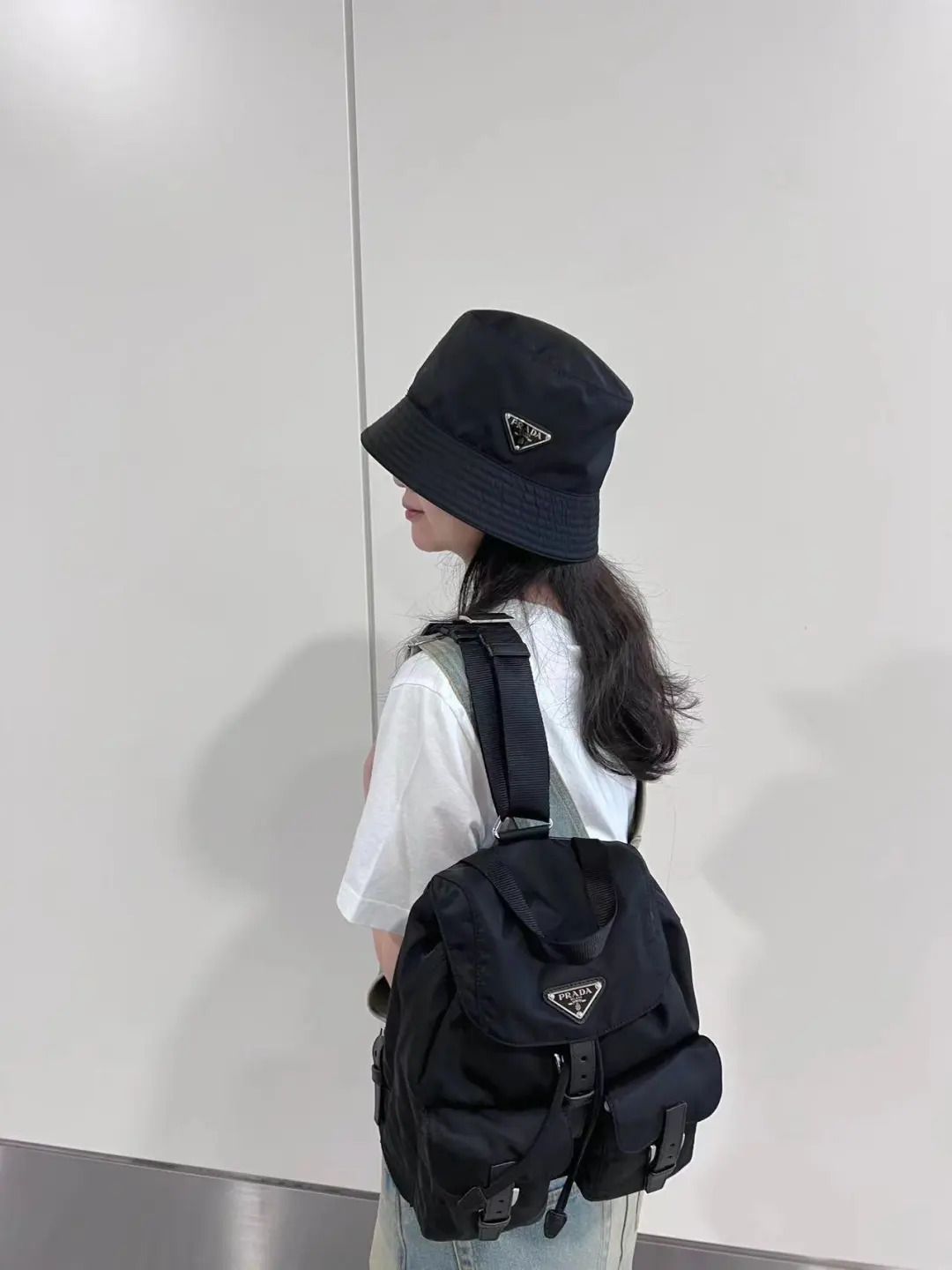 プラダ ショルダー バッグ メンズ 中古