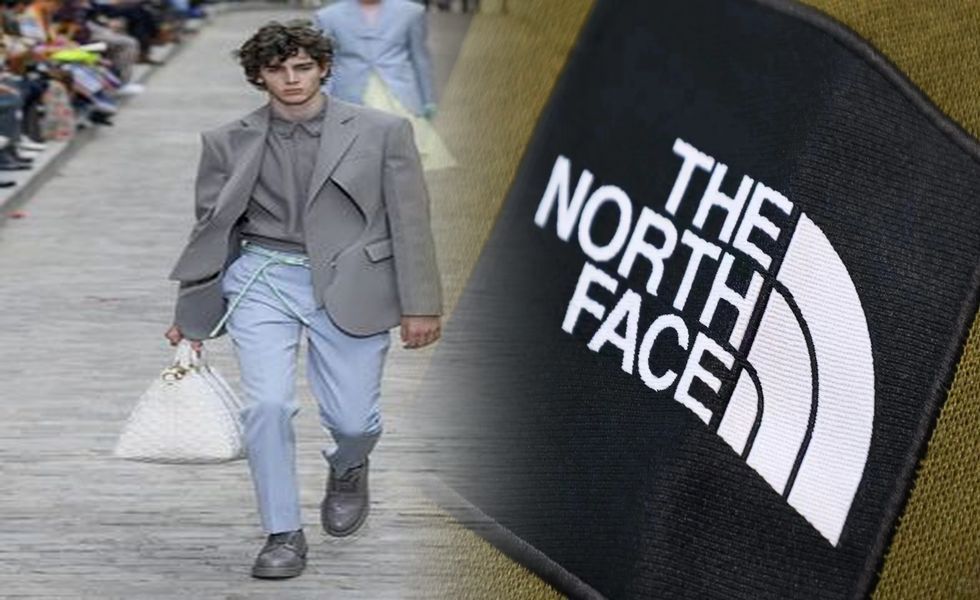 ノース フェイス ムーン パーカー