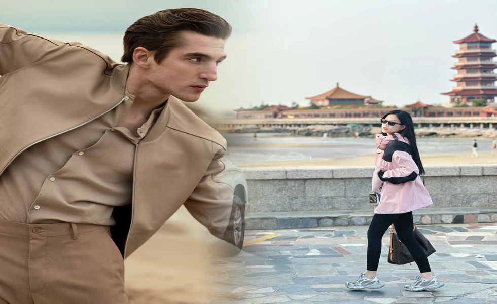 ノース フェイス 背面 ファスナー