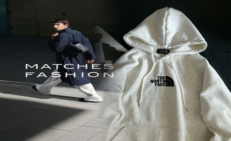 ノース フェイス パーカー 背中