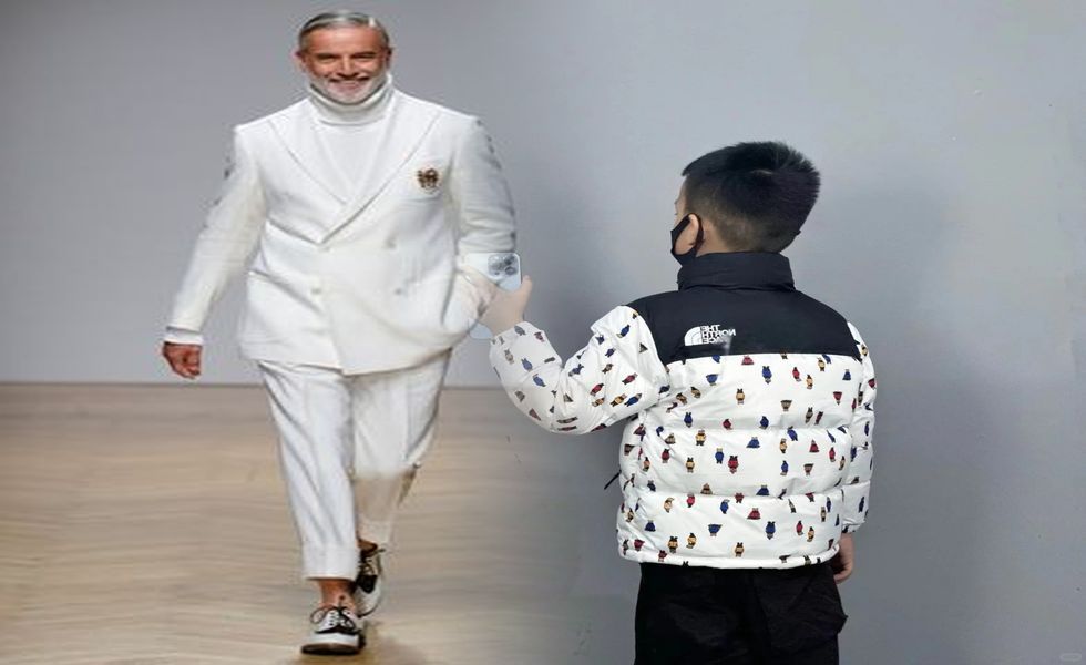 ノース フェイス usa パーカー