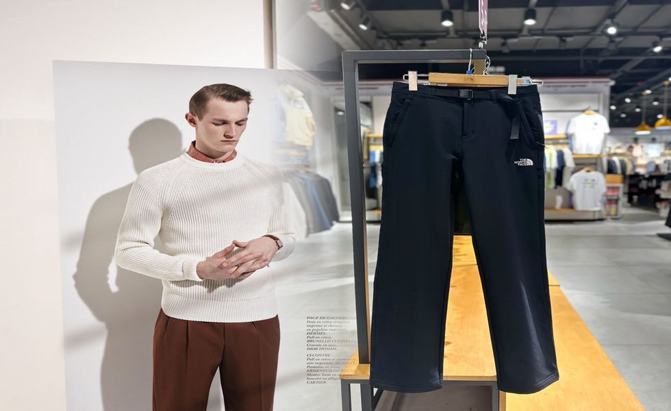 ノース フェイス 直営 店 パーカー